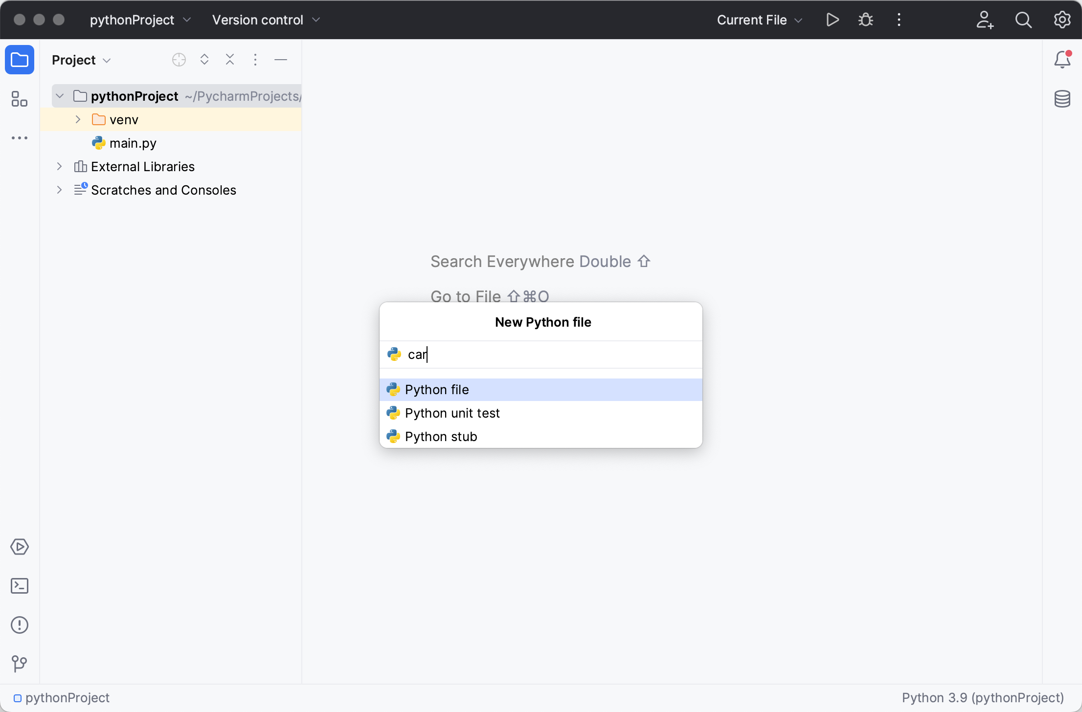 创建一个新的 Python 文件 创建一个新的 Python 文件
